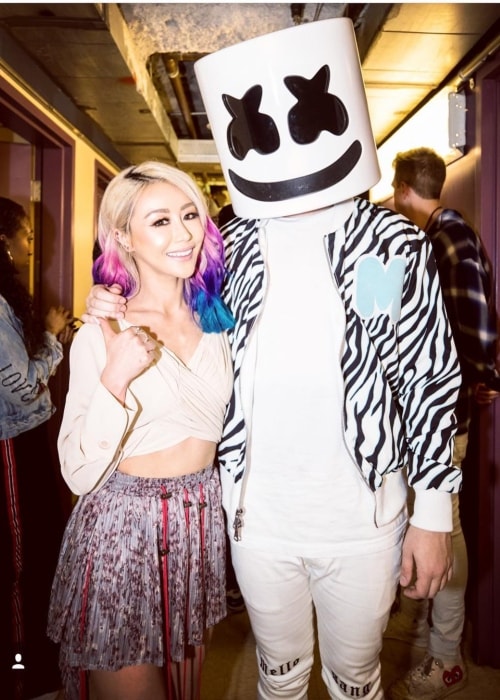 Wengie poserer med DJ Marshmellow i juli 2018