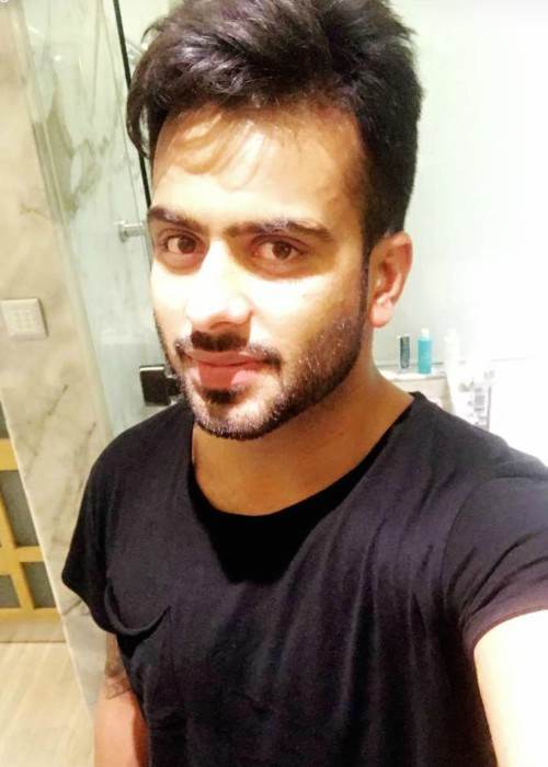 Ο Mankirt Aulakh σε μια selfie στο Instagram όπως φαίνεται τον Ιανουάριο του 2018