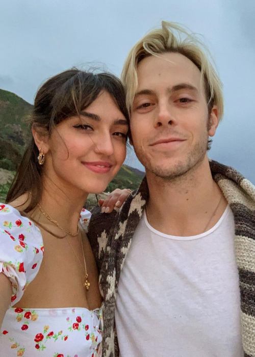 Savannah Latimer og Riker Lynch set i marts 2019