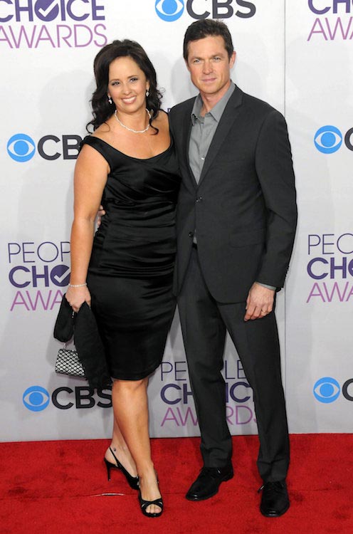 Ο Eric Close και η σύζυγός του Keri Close κατά τη διάρκεια των People Choice Awards 2013