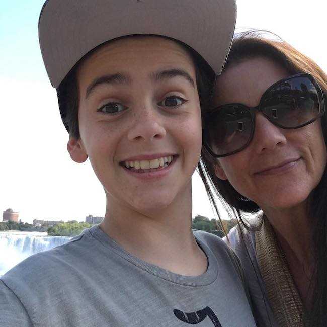 Jack Dylan Grazer med sin mor i en Instagram -selfie i mai 2017