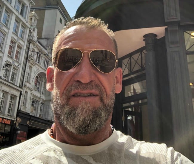 Ο Ντόριαν Γέιτς σε μια selfie στο Instagram όπως φαίνεται τον Ιούνιο του 2019