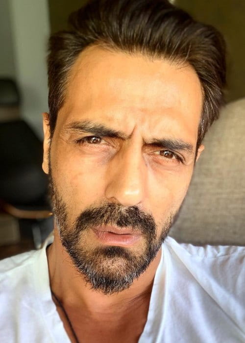 Arjun Rampal na Instagram selfie, jak je vidět v dubnu 2019