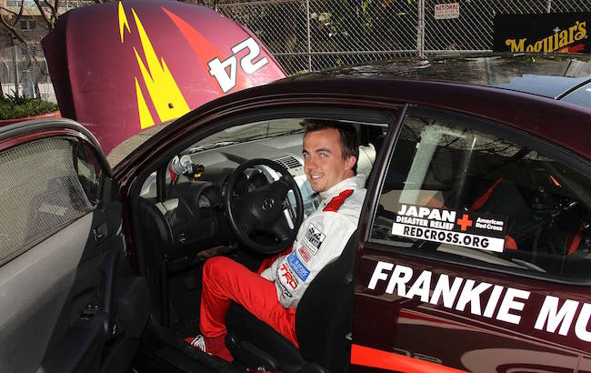 Frankie Muniz ako automobilový pretekár
