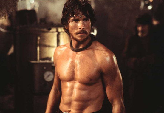 Christian Bale skjorteløs kropp