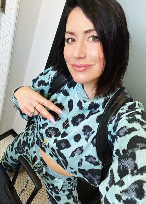 Η Karena Dawn σε μια selfie στο Instagram από τον Μάρτιο του 2020