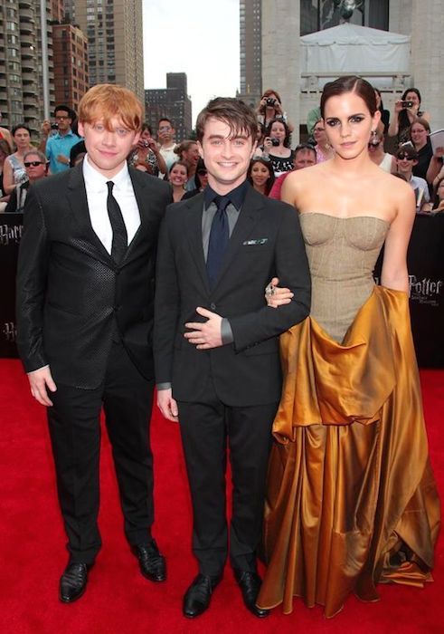 Rupert Grint (venstre), Daniel Radcliffe (i midten) og Emma Watson (højre).