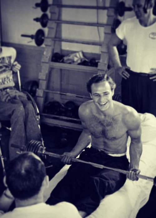Marlon Brando na snemanju svojega prvega filma 'The Men'