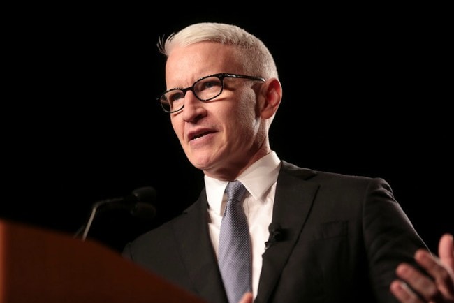 Anderson Cooper ved den 35. årlige Cronkite Award Luncheon i oktober 2018