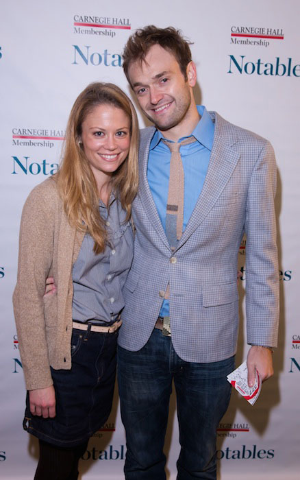 Claire Coffee και Chris Thile.
