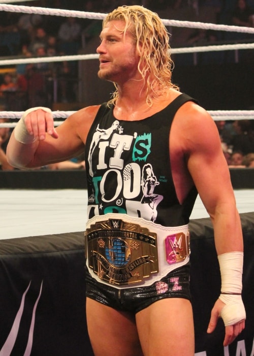 Ο Dolph Ziggler ως πρωταθλητής διηπειρωτικού WWE τον Σεπτέμβριο του 2014